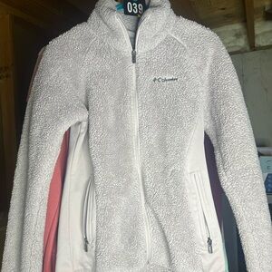 Columbia Women's Off-White Teddy Jacket